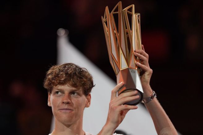 球王辛纳获得上海大师赛冠军。（美联社资料照）