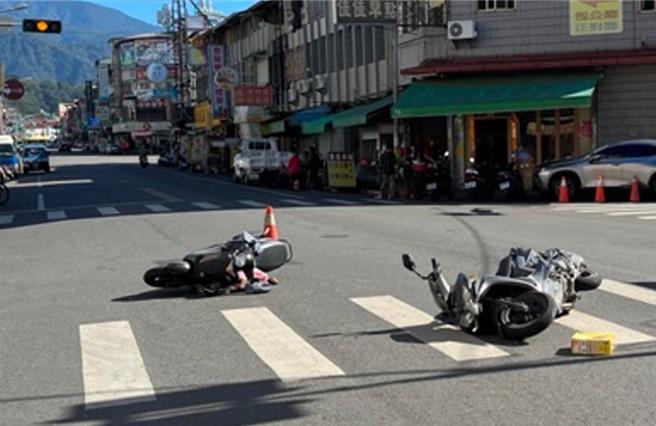 机车骑士今年1月、2月、8月、10月共发生4起交通事故，警方强调无证据显示制造假车祸情事。（民眾提供／杨静茹南投传真）