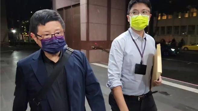 台北地检署今指挥廉政署以证人身分约谈前北市产发局长林崇杰，晚间移送复讯。（赖佩璇摄）