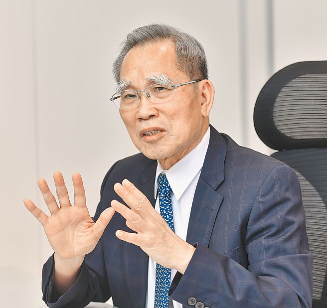 图为长佳智能董事长陈明丰。图／王德为