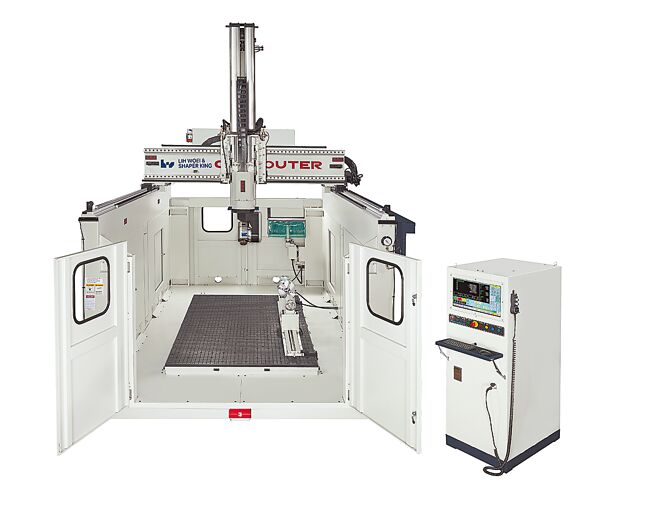 利玮科技CNC复合加工机。图／业者提供