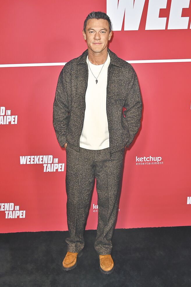 路克伊凡斯即將推出回憶錄。（美聯社）