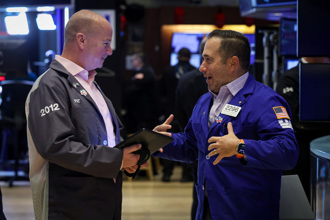 重量級財報來襲 道指瘋漲300點 台積電ADR逆勢慘跌3％