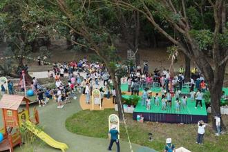 高雄都會公園共融遊戲場啟用 讓孩子與自然共舞