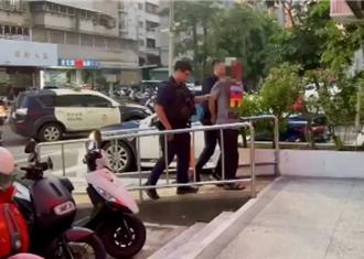 吸安男借打火機遭拒   持拔釘器尾隨爆頭老翁逃逸