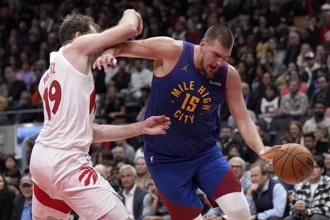 NBA》正規賽助攻追平 延長賽攻下7分 約基奇助金塊拿首勝