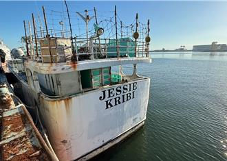 載15名越南偷渡客來台被逮 雜貨船婕西號11月11日拍賣