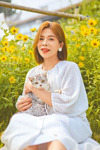 萬聖節遇蟑螂人 江美琪感動暖兒護駕