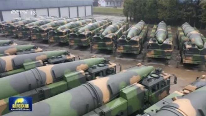 大陆央视近日公布的解放军「东风-26」中远程弹道导弹旅。（央视新闻）