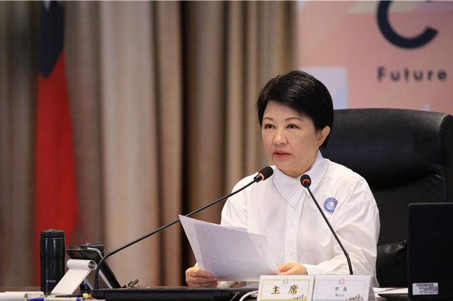 康芮颱风极大可能袭台，台中市长卢秀燕提醒民眾提高警备。（林欣仪摄）