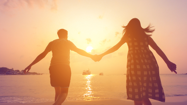 台南一间便当店老板在社群发表女友是免费的飞机杯言论，让眾多网友气炸，到google评论，灌爆这家便当店1星负评。（示意图，Shutterstock／达志）