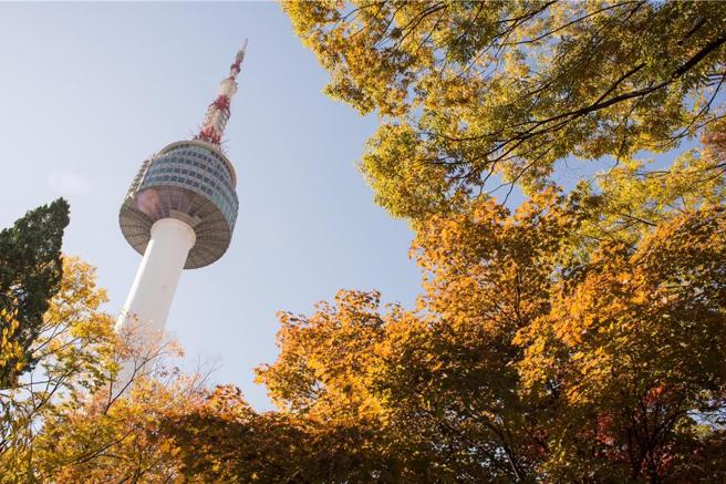 雄狮ITF旅展推出万元即可出发的韩国４日行程。图／雄狮旅游提供