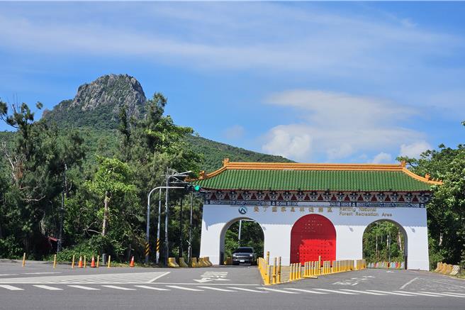 康芮颱風來襲，林業保育署屏東分署所轄雙流及墾丁國家森林遊樂區、林後四林平地森林園區，以及高屏地區所轄自然步道將預警性休園。（羅琦文攝）