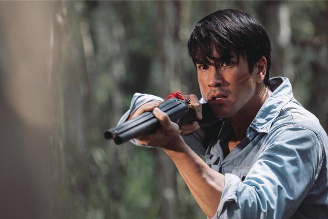 《鬼声泣2》当中大哥亚克的战斗力提升。（图／车库娱乐提供）
