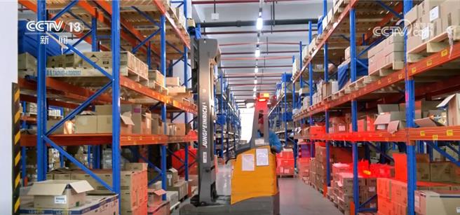 陆电子商务物流质效30条制度推广数据亮眼。（大陆央视）