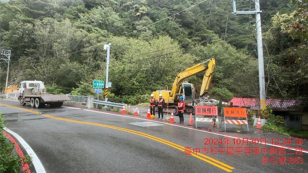 康芮颱風強勢襲台 梨山路段森林遊樂區2道路入夜封閉