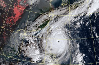 康芮挑戰今年風王！粉專示警：28年來最胖登陸颱