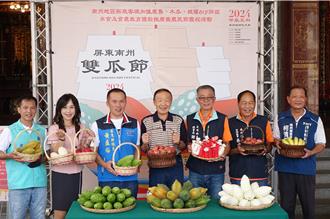 南州苦瓜受颱風重創 受損逾半 雙瓜節改果品展示