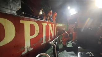 海巡救援陸貨輪17船員 海巡署長張忠龍勉勵有功隊員