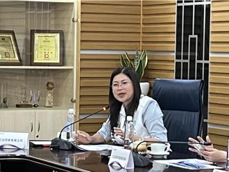 台中飛越南航班常取消  越南姊妹返鄉難  麥玉珍：這是什麼狀況