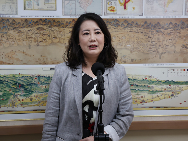 民進黨立法院黨團幹事長吳思瑤30日在立法院回應時事。（姚志平攝)