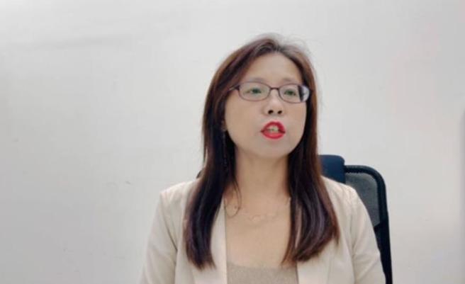 10万粉丝「贵妇网红」袁曼轩（Sherry）遭爆料，非法贩售减重针剂「瘦瘦笔」，北市卫生局30日2度稽查，图为卫生局食品药物管理科长林冠蓁。（台北市卫生局提供）