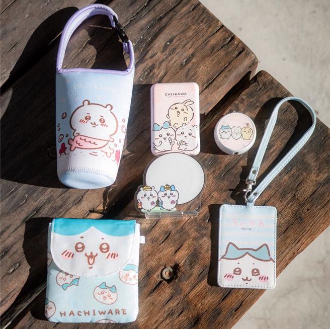 7-11 X 吉伊卡哇推出治癒系生活小配件，包括「多功能萬用吊牌」、「斜紋證件套」等，入手價最低只要99元起。（7-11提供／朱世凱台北傳真）