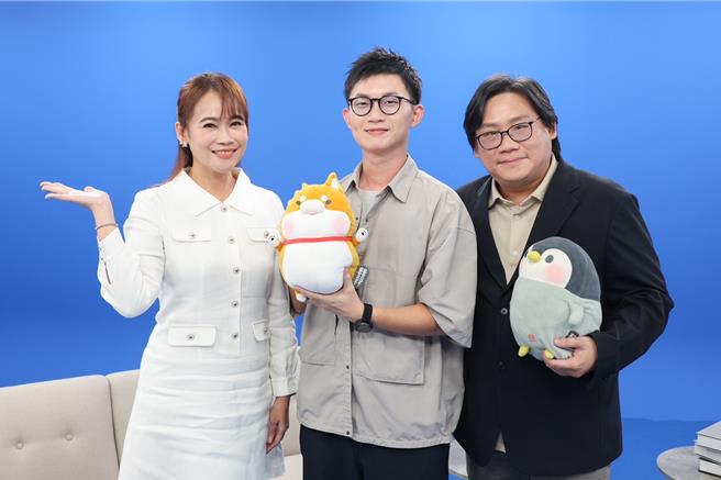 林氏璧（右）搭檔徐敏华（左）主持节目，邀来视网膜当嘉宾。（今日新闻NOWnews提供）