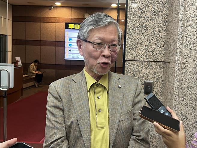 民进党廉政会 陈启昱 张颢瀚立案调查。曾薏苹摄