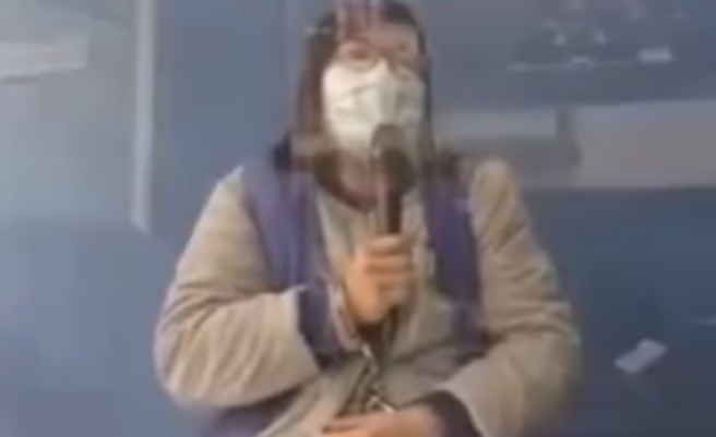 大陆有41岁的二宝妈在网路上色诱小六生裸聊，甚至还让对方狂抖内赚钱。（图／翻摄自微博）