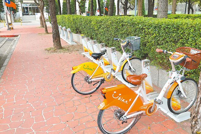 苗栗县政府扩增YouBike租赁站，预计将规画设置至少200个租赁站，提供2500辆车，全面升至2.0一般车及2.0E电辅车。（谢明俊摄）