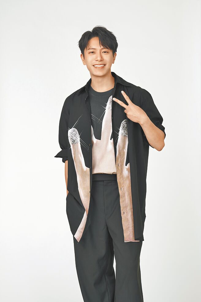 韦礼安29日推出全新创作单曲〈Too Good〉。（索尼音乐提供）