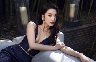 星女郎疑遭富尪嫌赚不到钱！眼尖网友揪「婚变前兆」藏头诗