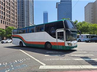 北市敬老、愛心卡擴大使用 83條國道客運可用點數折抵車資