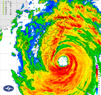 康芮颱风眼「比整个台南还大」全场吓爆：此生看过最夸张