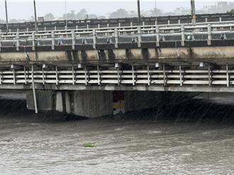 康芮颱風致蘭陽溪水位暴漲 蘭陽大橋二級警戒不排除封橋