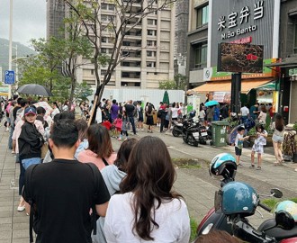 颱風天高雄便當店大排長龍 「 地方媽媽」為1原因暴動了