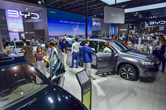 北京要求 中央機關帶頭開國產電動車