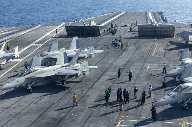  「福特号」搭载的第8航舰航空联队，担负航舰打击群的关键制空与打击作战任务。
（取自DVIDS网站）