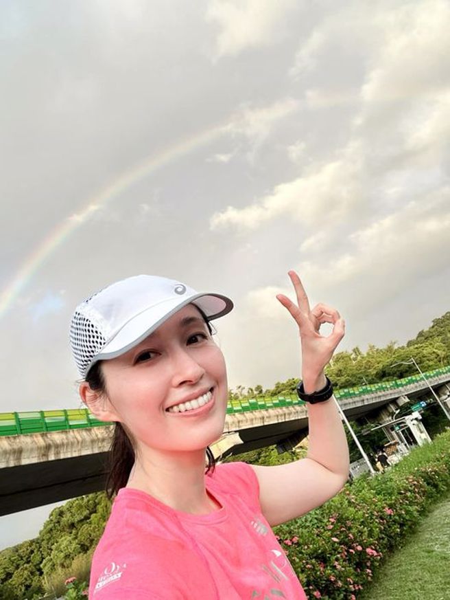 田中千绘说自己上次返台航程遇到山陀儿，如同坐云霄飞车。（图／翻摄自田中千绘脸书）