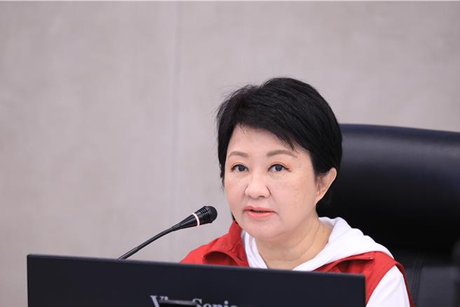 针对中火二期环评审查通过，台中市长卢秀燕呛环境部失职，应该降格。（林欣仪摄）