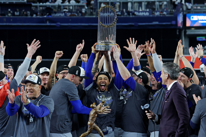 道奇击败洋基拿下世界大赛冠军。（图／路透社）