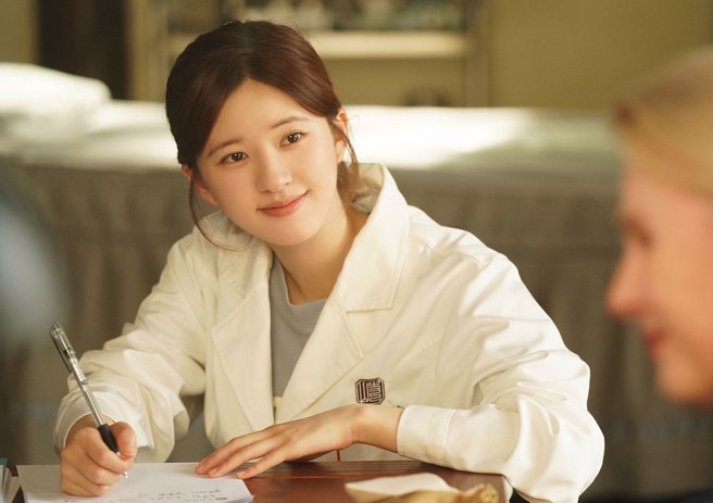 赵露思陷入整形传闻，有人认为她以前长相和现在略有不同，但已遭到本人否认。（图／资料照）