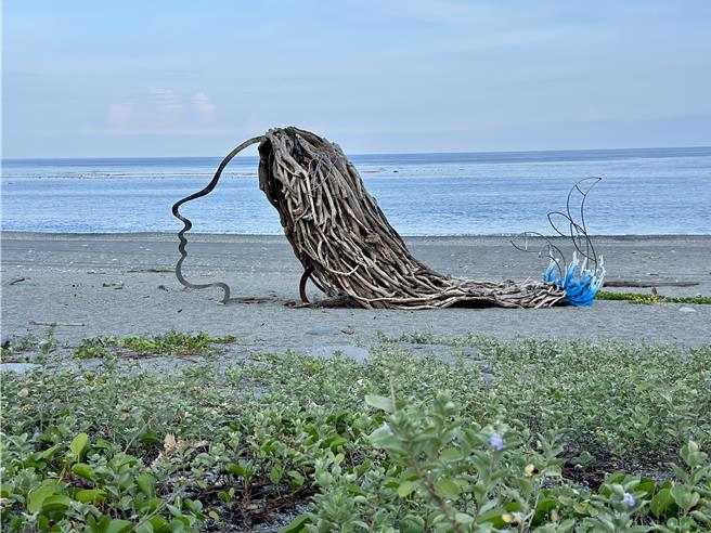 南迴藝術祭作品「大地之母」。（蔡旻妤攝）