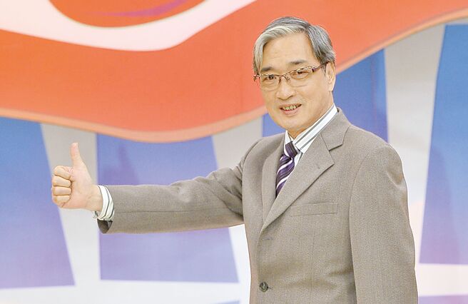 正义凛然揭弊，被网友们称呼「骅英雄」、「骅神」资深名嘴张友骅，日前因散步意外滑倒后过世，享寿70岁。（本报资料照片）