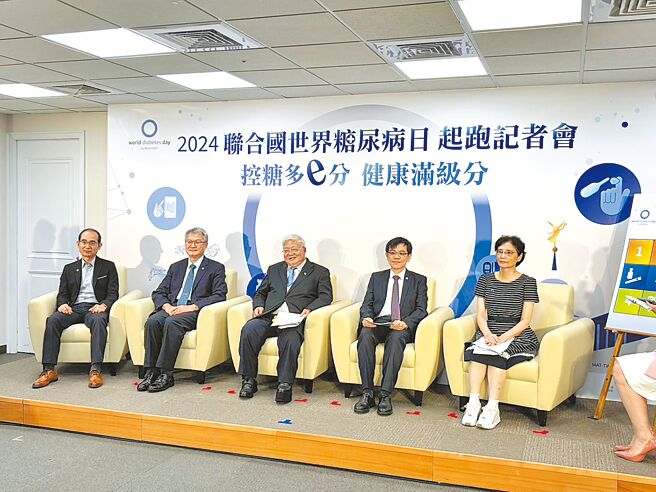 由于糖尿病早期症状不明显，国健署提醒民眾，透过定期健检，从疾病前端控制血糖，减少共病发生。（李念庭摄）