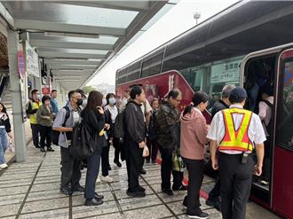 颱風襲又地震 台鐵花蓮吉安志學區間封鎖搶修