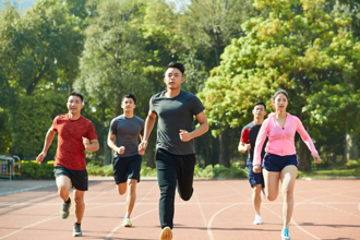 面試官問「賽跑超過第2名變第幾」 她秒回全場笑了