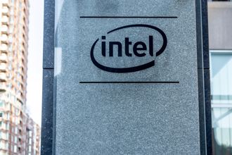 英特尔AI业务报喜 季辛格认错：没有台积电就办不到