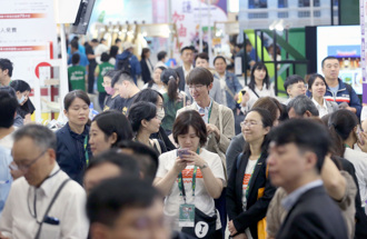 ITF旅展惊见「千万刷手」单笔1500万 首日买气旺